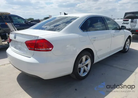 2013 Volkswagen Passat 2.5L Se из США, поврежденный, VIN 1VWBP7A39DC038690